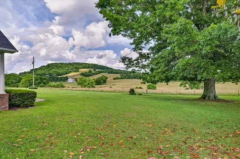 805 Boonshill Petersburg Road Petersburg TN 37144