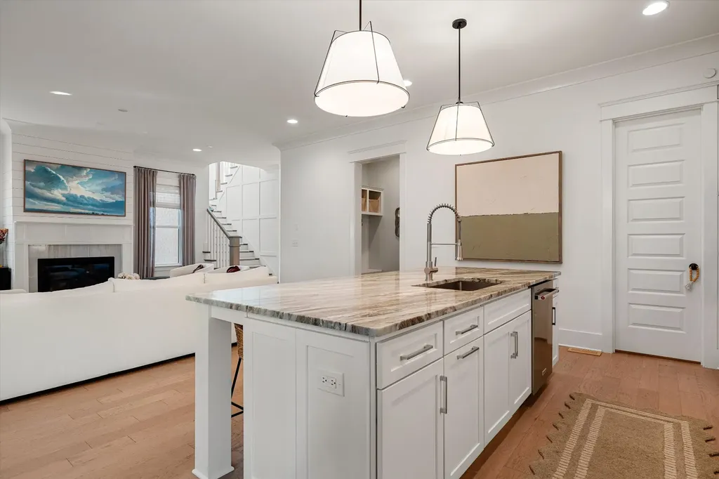 4102 Kimbark Drive Nashville TN 37215