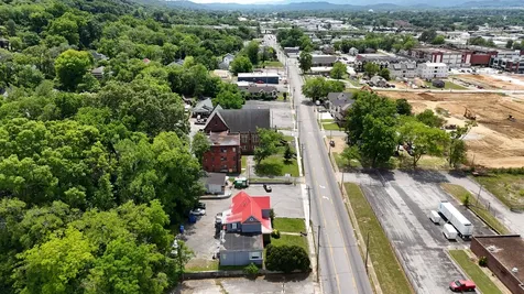 1526 Dodds Avenue Chattanooga TN 37404