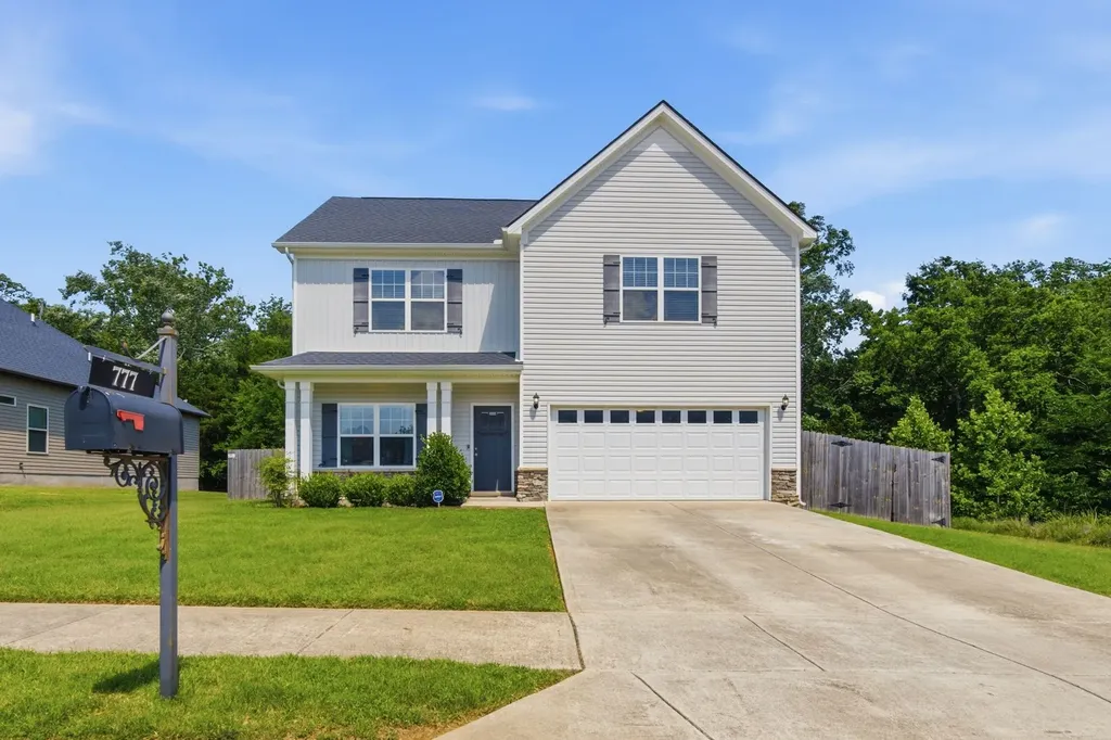 777 Garland Drive Hermitage TN 37076