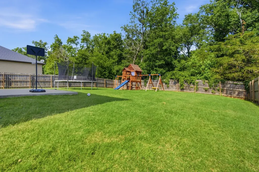 777 Garland Drive Hermitage TN 37076