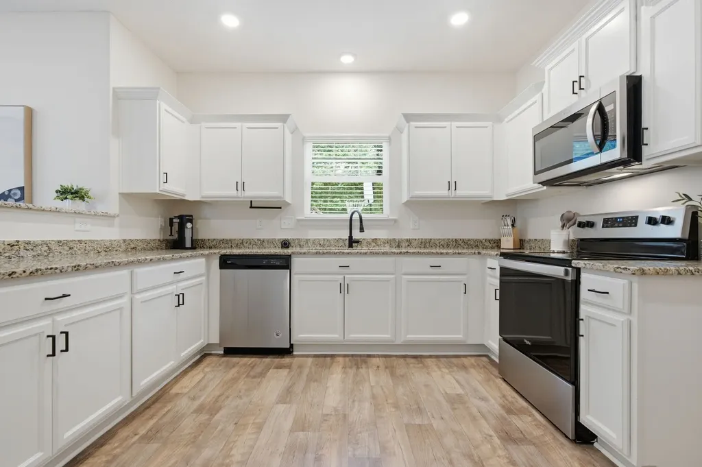 777 Garland Drive Hermitage TN 37076