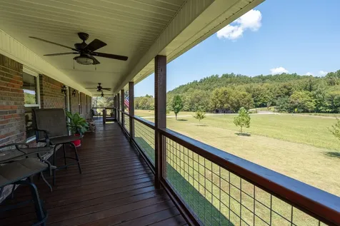 6285 Rayburn Creek Road Collinwood TN 38450