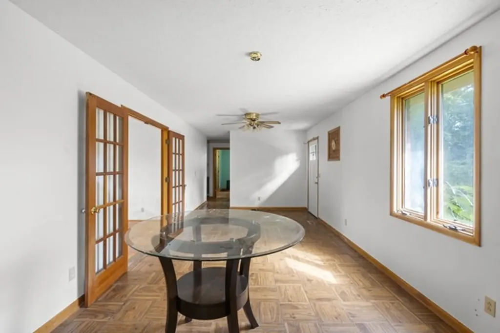 384 Columbia Avenue Centerville TN 37033