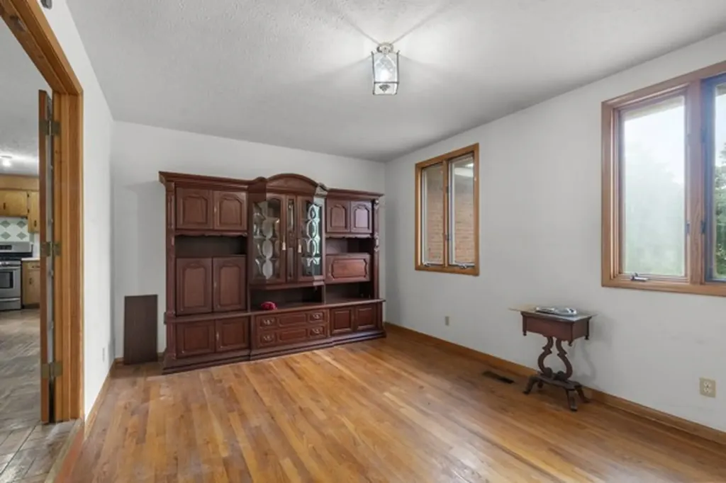 384 Columbia Avenue Centerville TN 37033