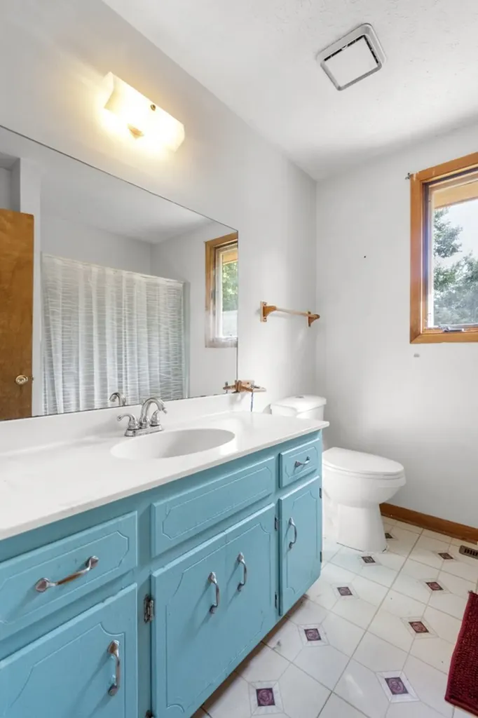 384 Columbia Avenue Centerville TN 37033