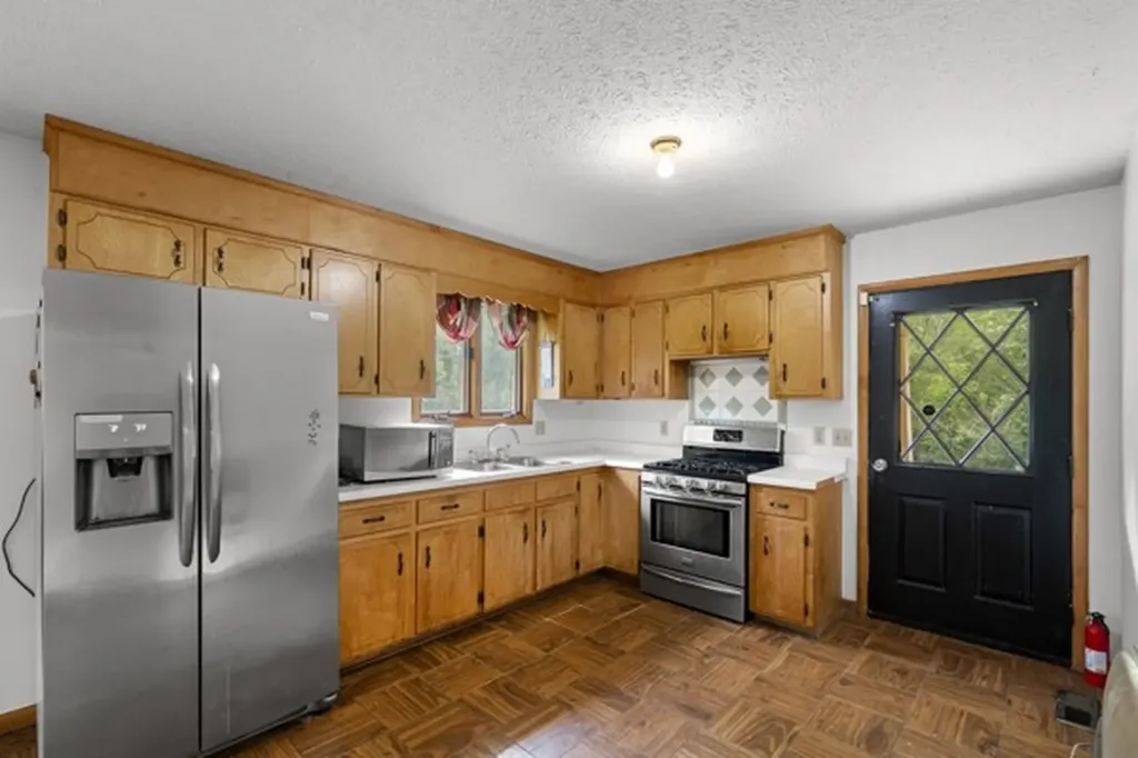 384 Columbia Avenue Centerville TN 37033