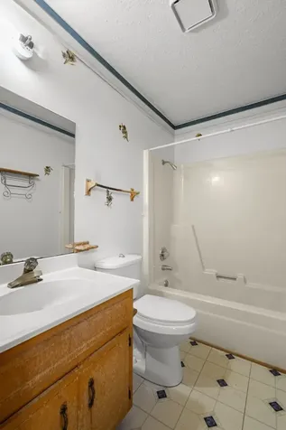 384 Columbia Avenue Centerville TN 37033
