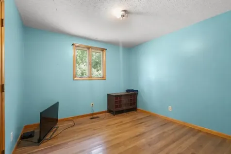 384 Columbia Avenue Centerville TN 37033