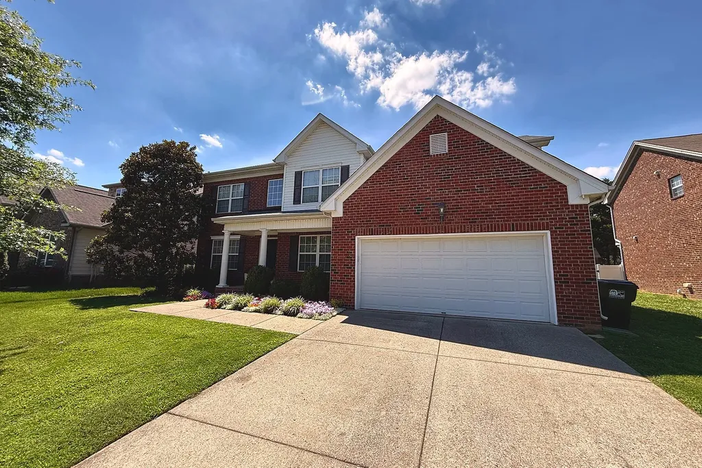 5037 Saint Ives Drive Murfreesboro TN 37128