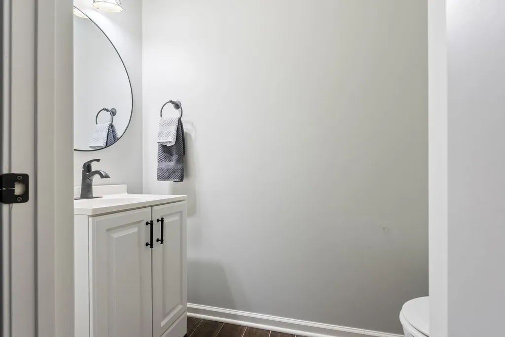 5037 Saint Ives Drive Murfreesboro TN 37128