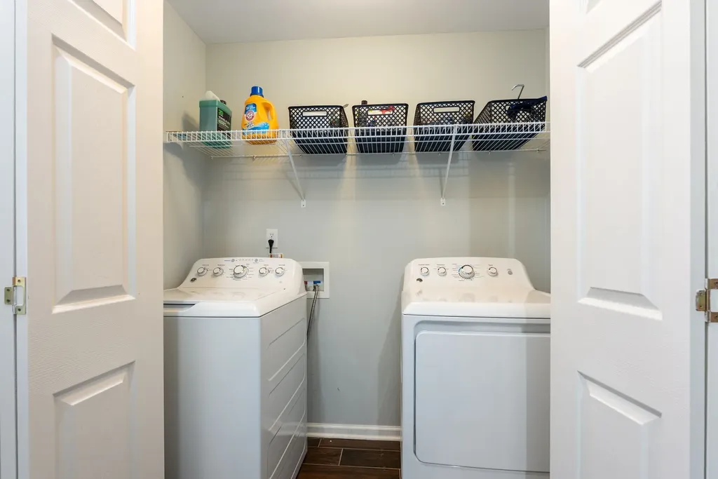 5037 Saint Ives Drive Murfreesboro TN 37128