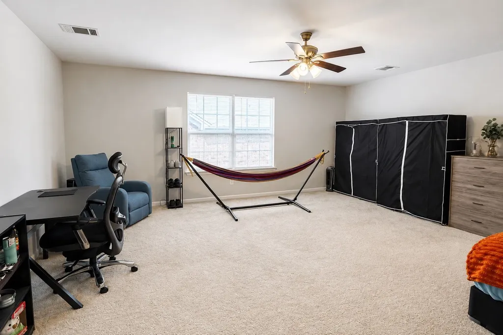 5037 Saint Ives Drive Murfreesboro TN 37128