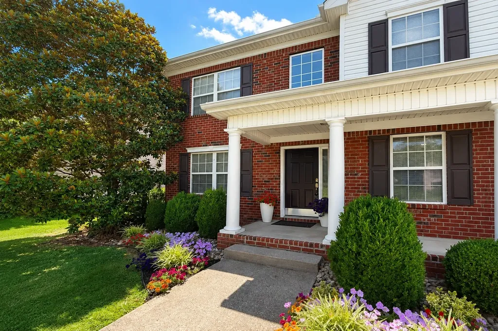 5037 Saint Ives Drive Murfreesboro TN 37128