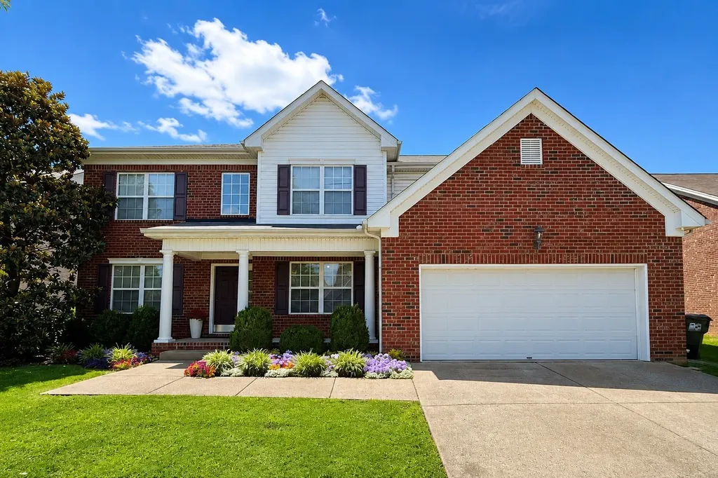 5037 Saint Ives Drive Murfreesboro TN 37128