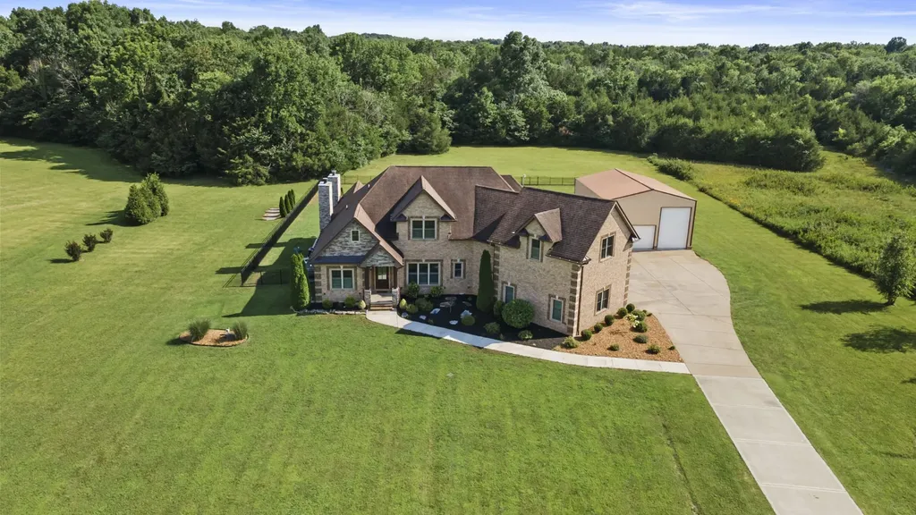 11178 Stewarts Ferry Pike Lebanon TN 37090