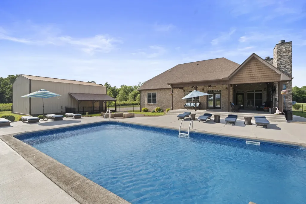 11178 Stewarts Ferry Pike Lebanon TN 37090
