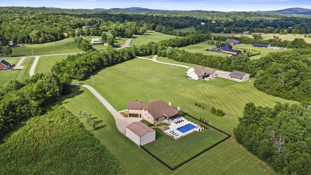11178 Stewarts Ferry Pike Lebanon TN 37090