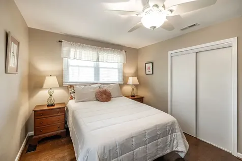 8909 Highway 100 Nashville TN 37221