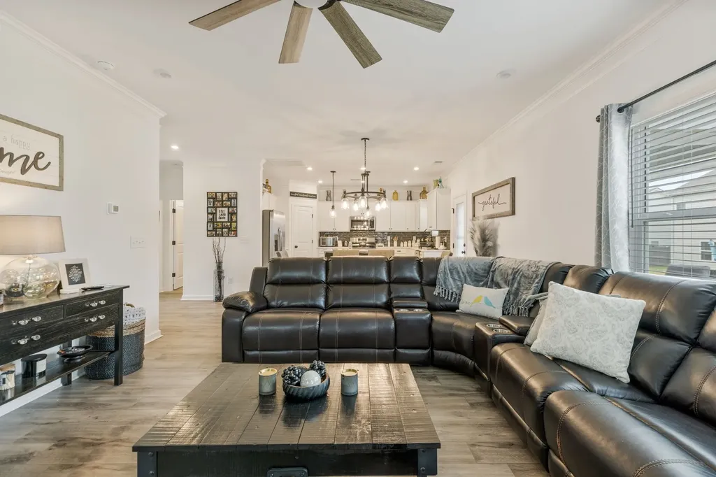 519 Morgan Meadows Way Columbia TN 38401