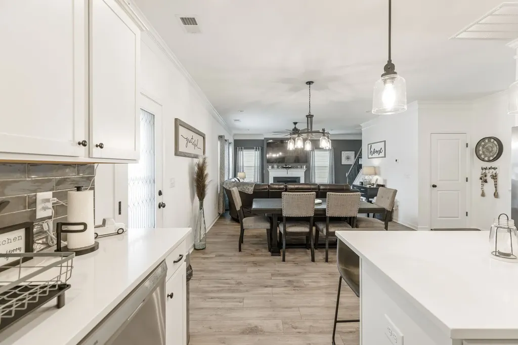 519 Morgan Meadows Way Columbia TN 38401