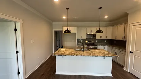 482 W Foxrun Springfield TN 37172