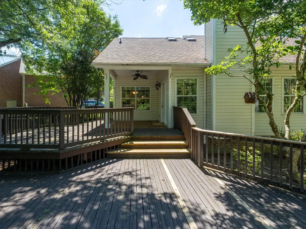 4629 Sandy Creek Road Nashville TN 37221