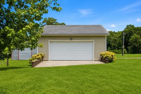 7609 Mahan Gap Road Ooltewah TN 37363