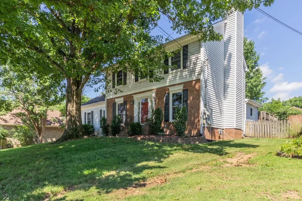 128 Devonshire Trail Hendersonville TN 37075