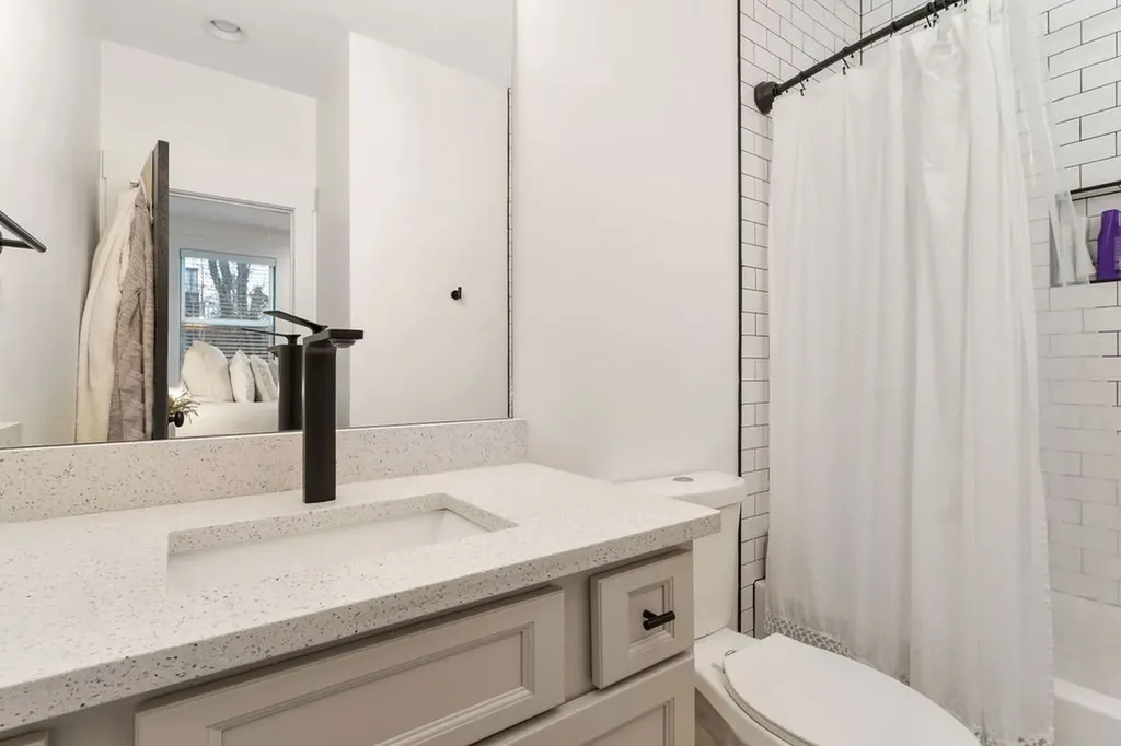 1813A Delta Avenue Nashville TN 37208
