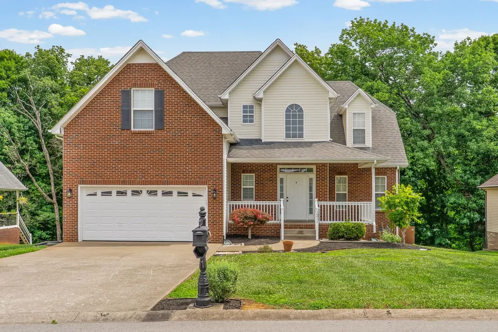 1211 Viewmont Drive Clarksville TN 37040