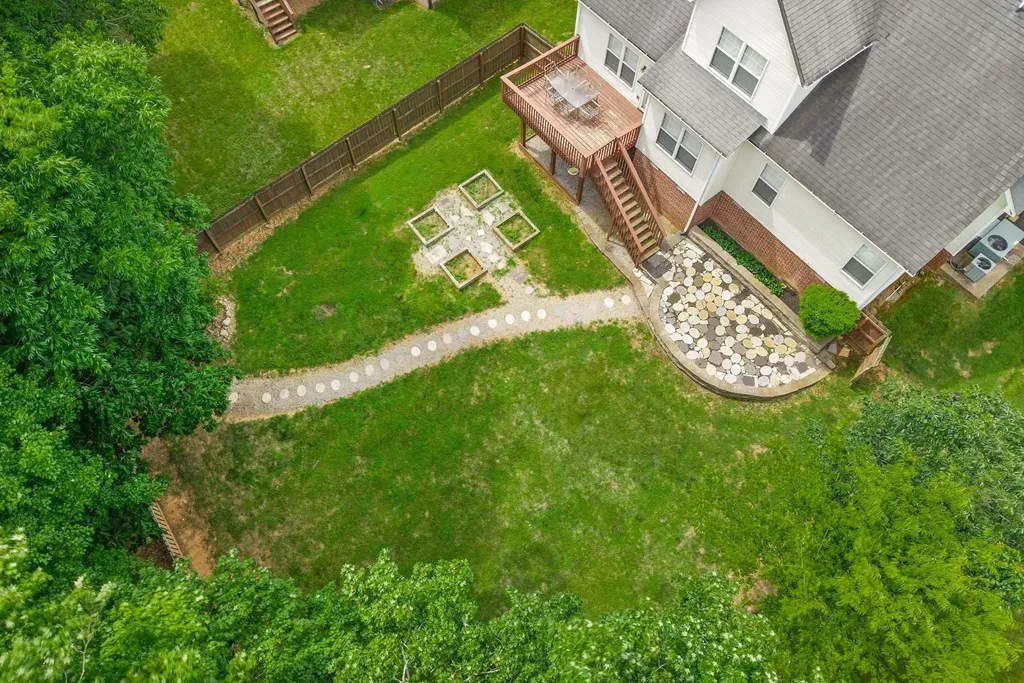 1211 Viewmont Drive Clarksville TN 37040