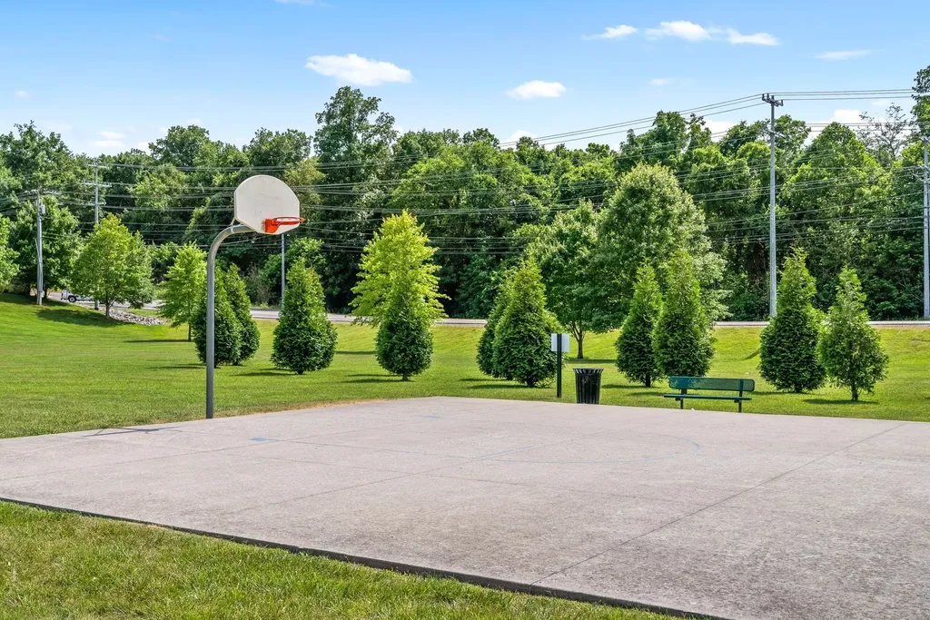 1211 Viewmont Drive Clarksville TN 37040