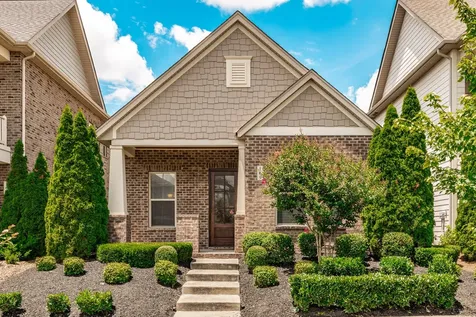 169 Ashcrest Point Hendersonville TN 37075