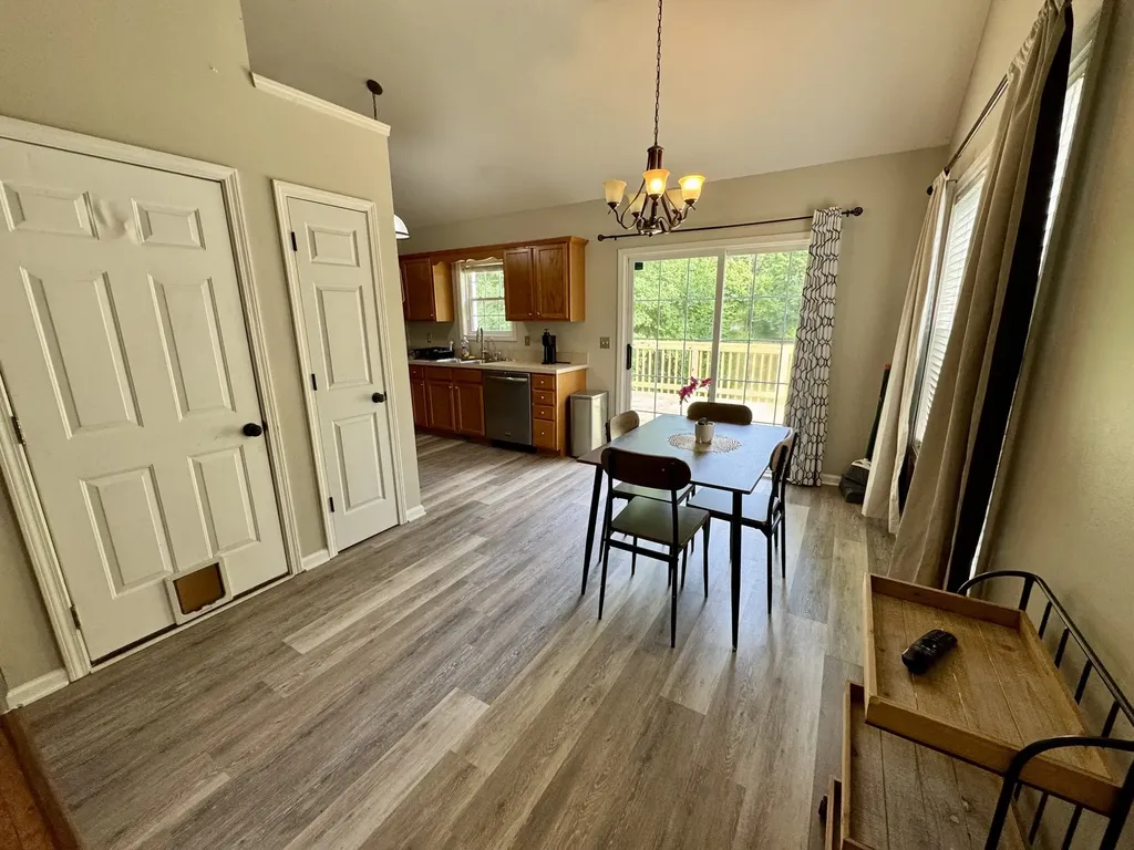 2099 Ferry Road Clarksville TN 37040