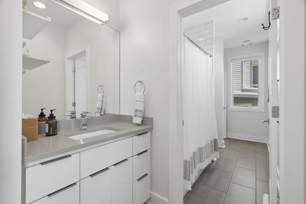 1026 Argyle Avenue Nashville TN 37203