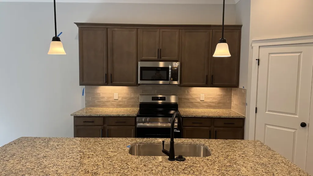 8663 Turnbull Drive Pleasant View TN 37146