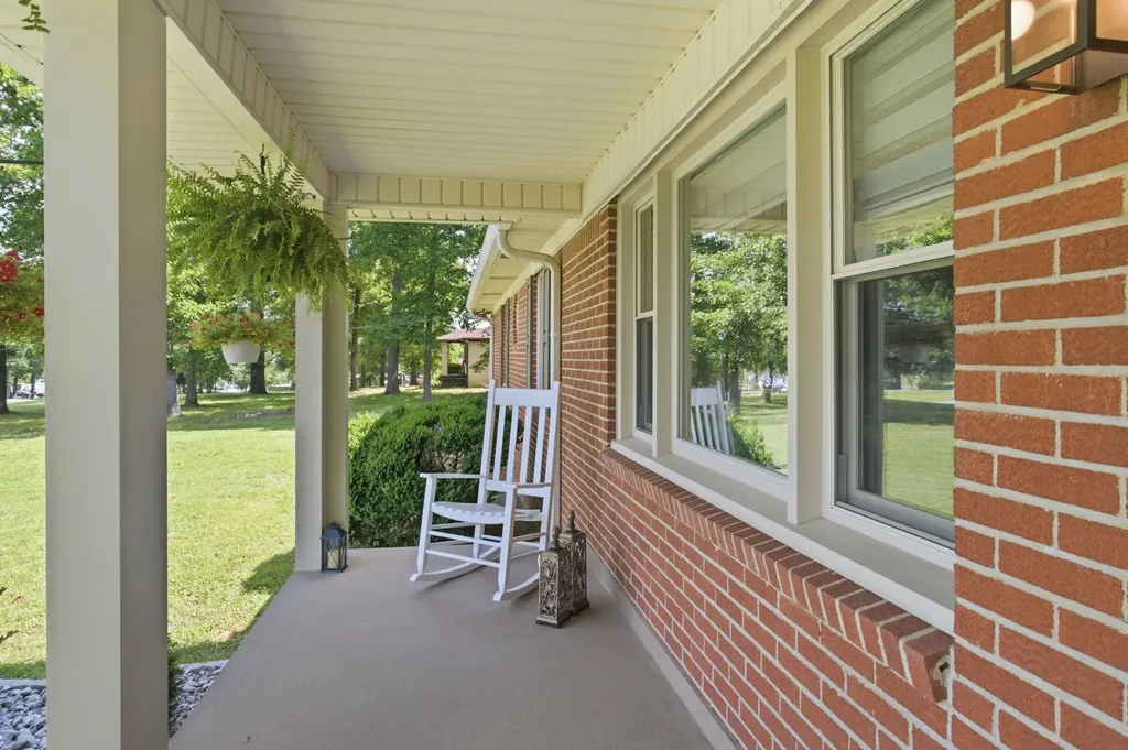 4121 Hunters Point Pike Lebanon TN 37087