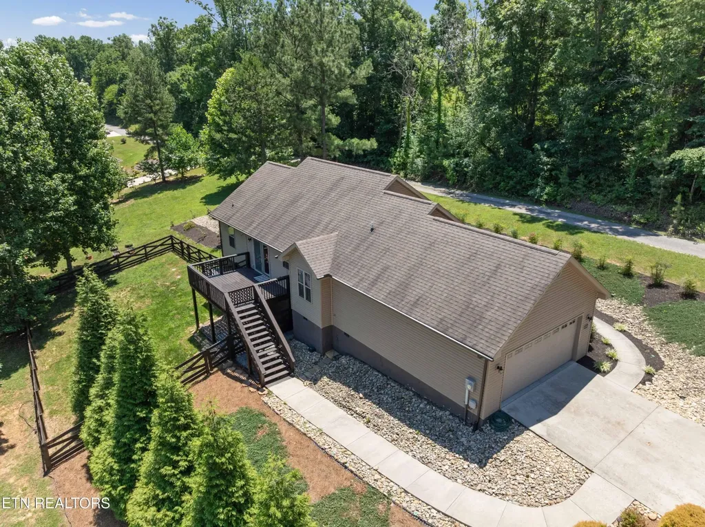 6336 Lanier Road Maryville TN 37801