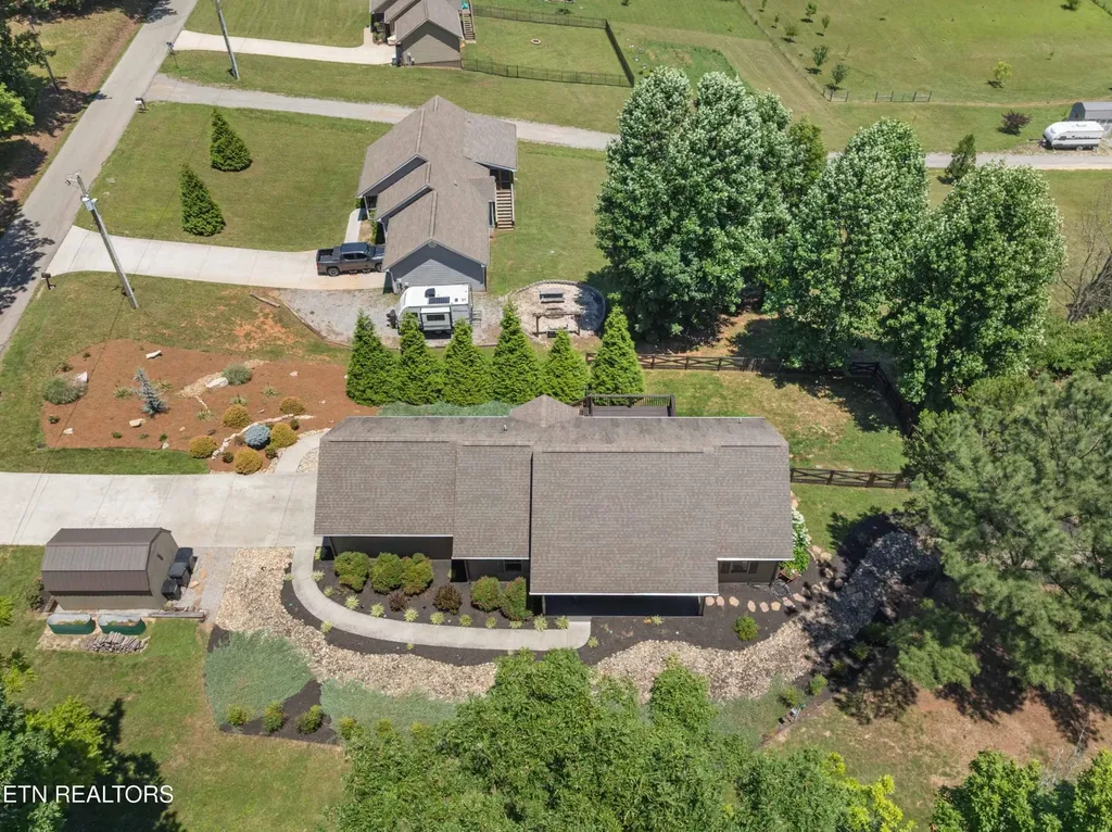 6336 Lanier Road Maryville TN 37801