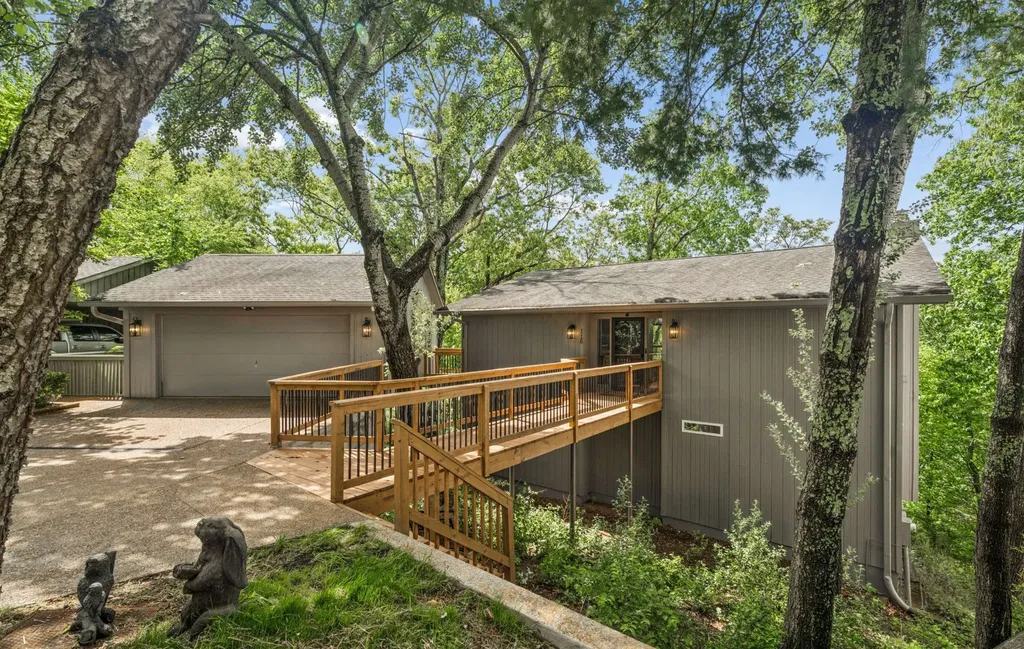 116 Harpeth Trace Court Nashville TN 37221