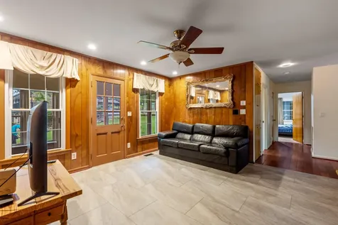 618 Melville Avenue Chattanooga TN 37412