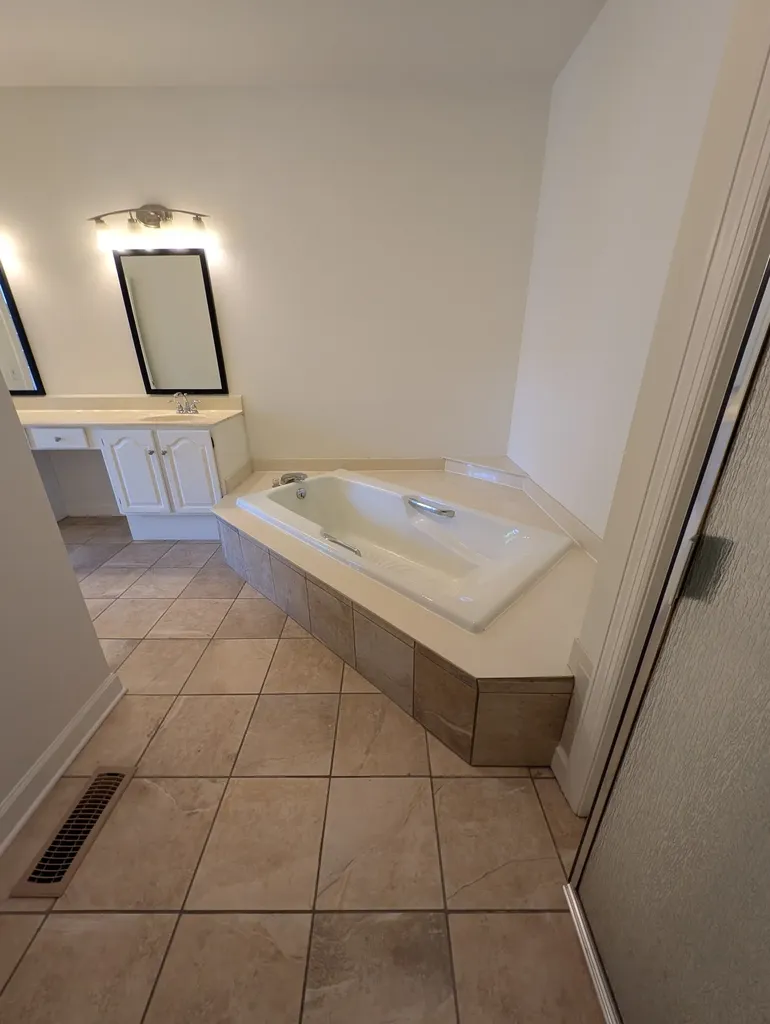 407 Clairton Court Nashville TN 37215