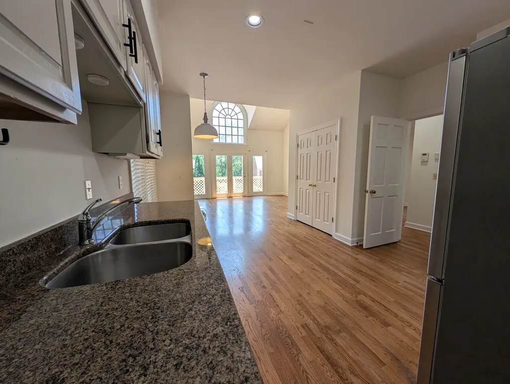 407 Clairton Court Nashville TN 37215