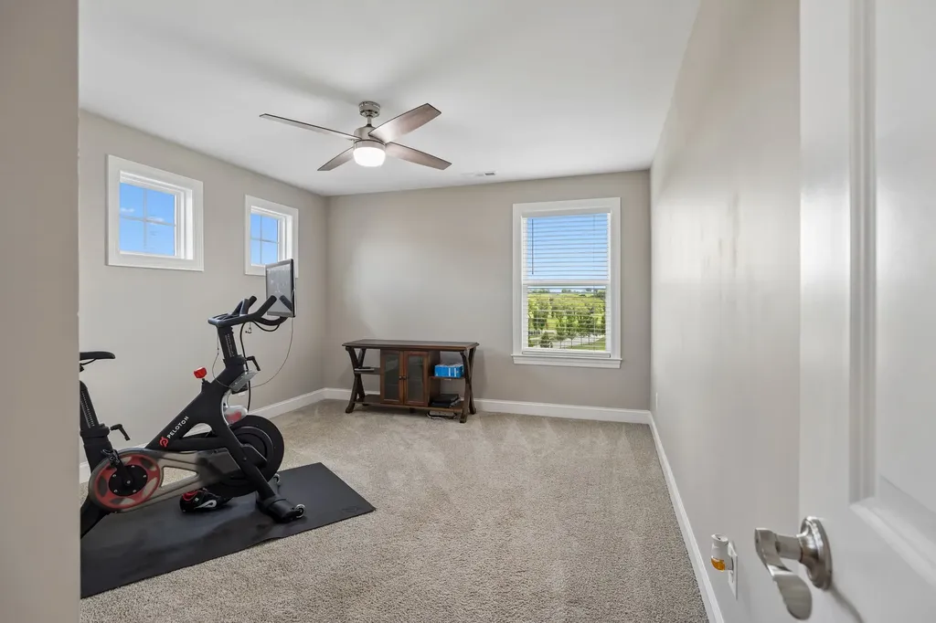 5011 High Park Hill Drive Arrington TN 37014
