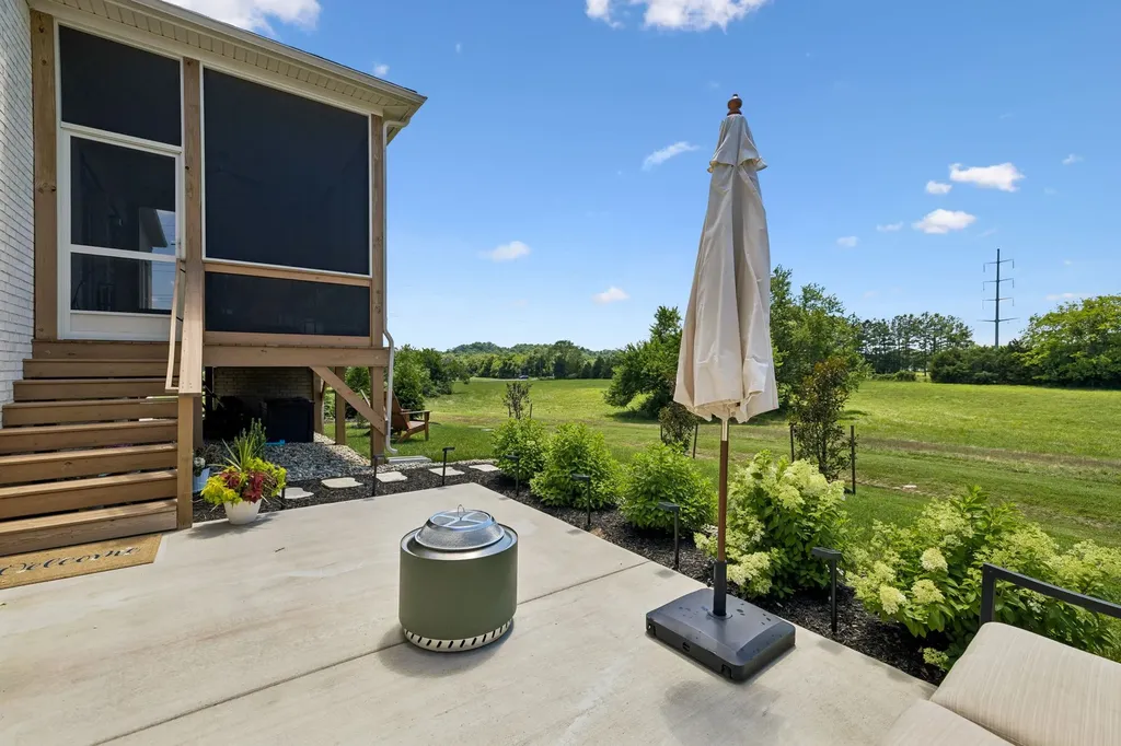 5011 High Park Hill Drive Arrington TN 37014