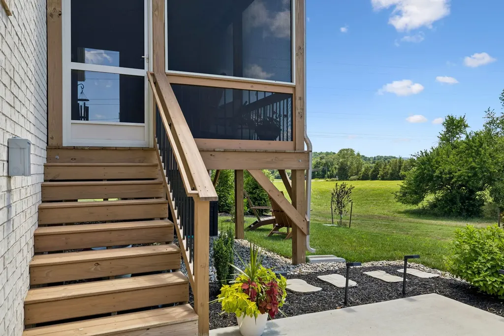 5011 High Park Hill Drive Arrington TN 37014
