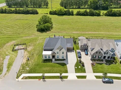 5011 High Park Hill Drive Arrington TN 37014