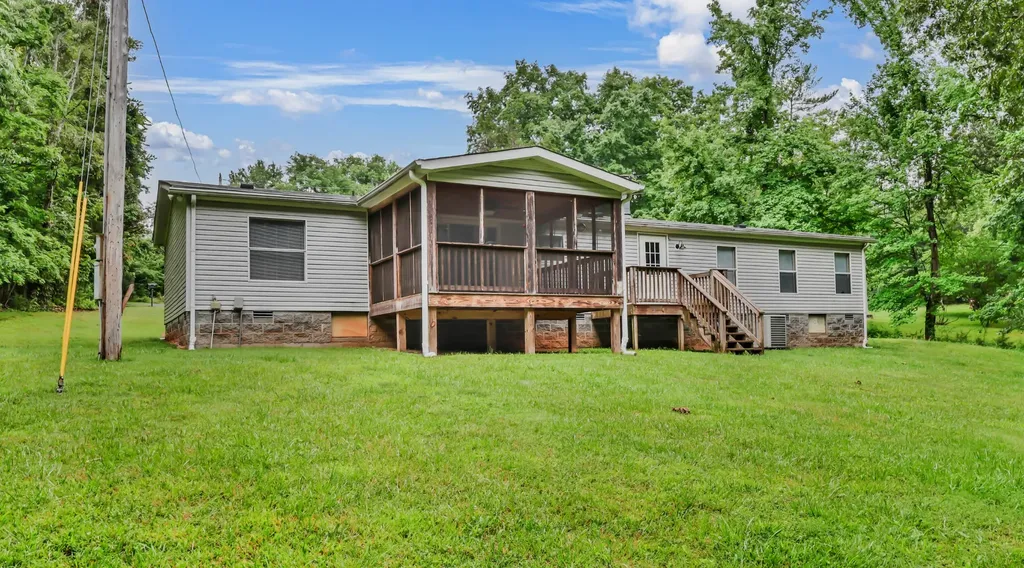 1252 West Road Clarksville TN 37040