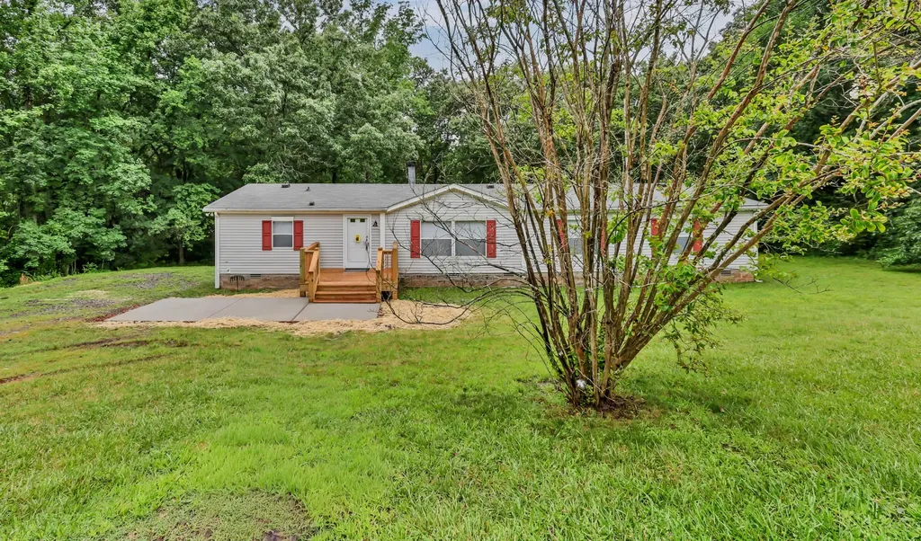 1252 West Road Clarksville TN 37040